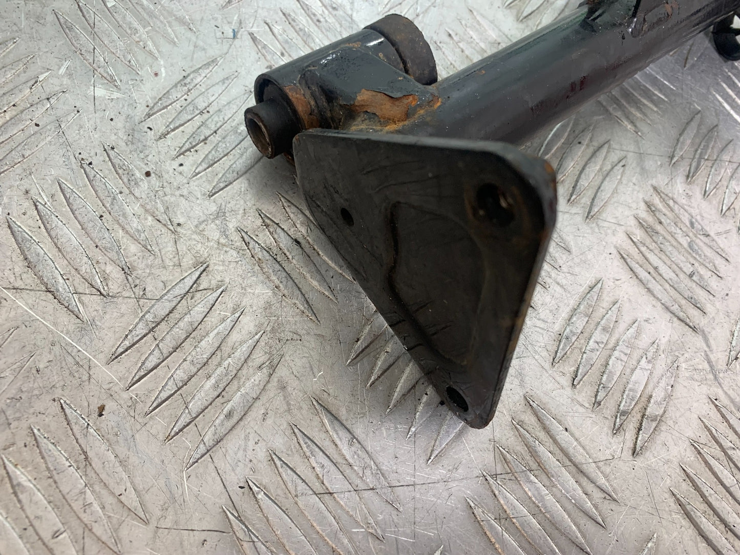 KAWASAKI VN1500 CLASSIC FRAME BRACKET  YEAR 1999 -2006 (CMB1166)