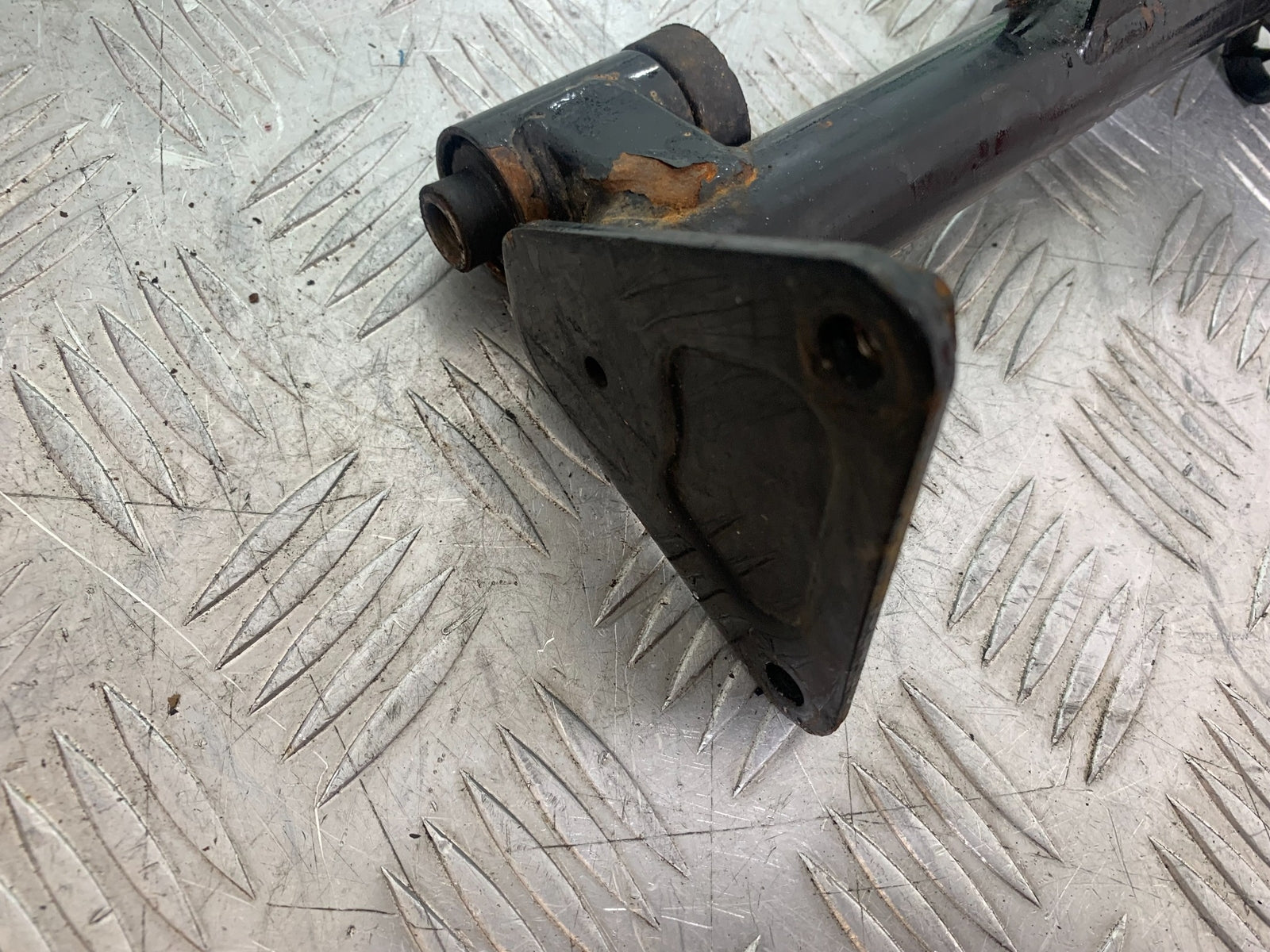 KAWASAKI VN1500 CLASSIC FRAME BRACKET  YEAR 1999 -2006 (CMB1166)