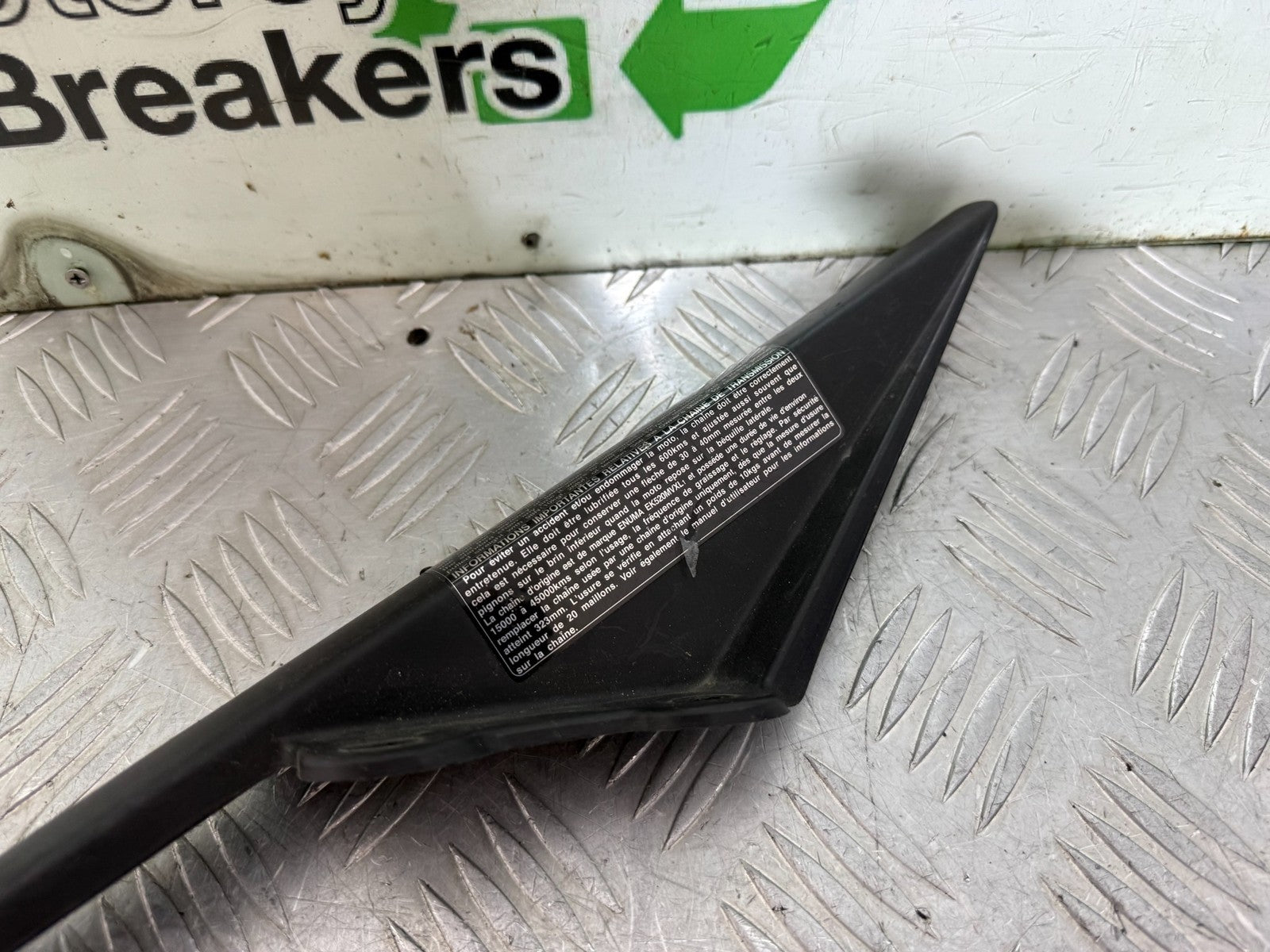 KAWASAKI ZX6R ZX6 R P7F P8F CHAIN GUARD YEAR 2007 2008