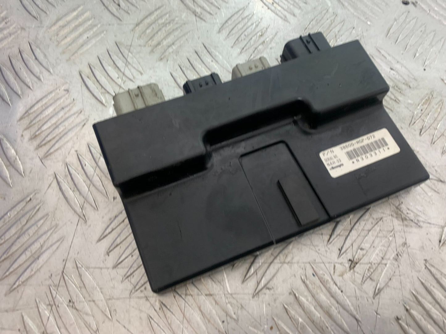 HONDA CBR1000 rr FIREBLADE ABS CONTROL BOX  YEAR 2012-2016 (CMB1198)