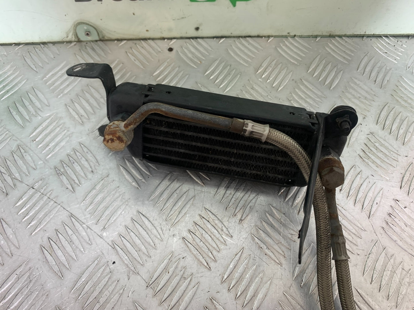 TRIUMPH T509 SPEED TRIPLE OIL COOLER AND LINES   YEAR 1997-1998 (CMB1144)