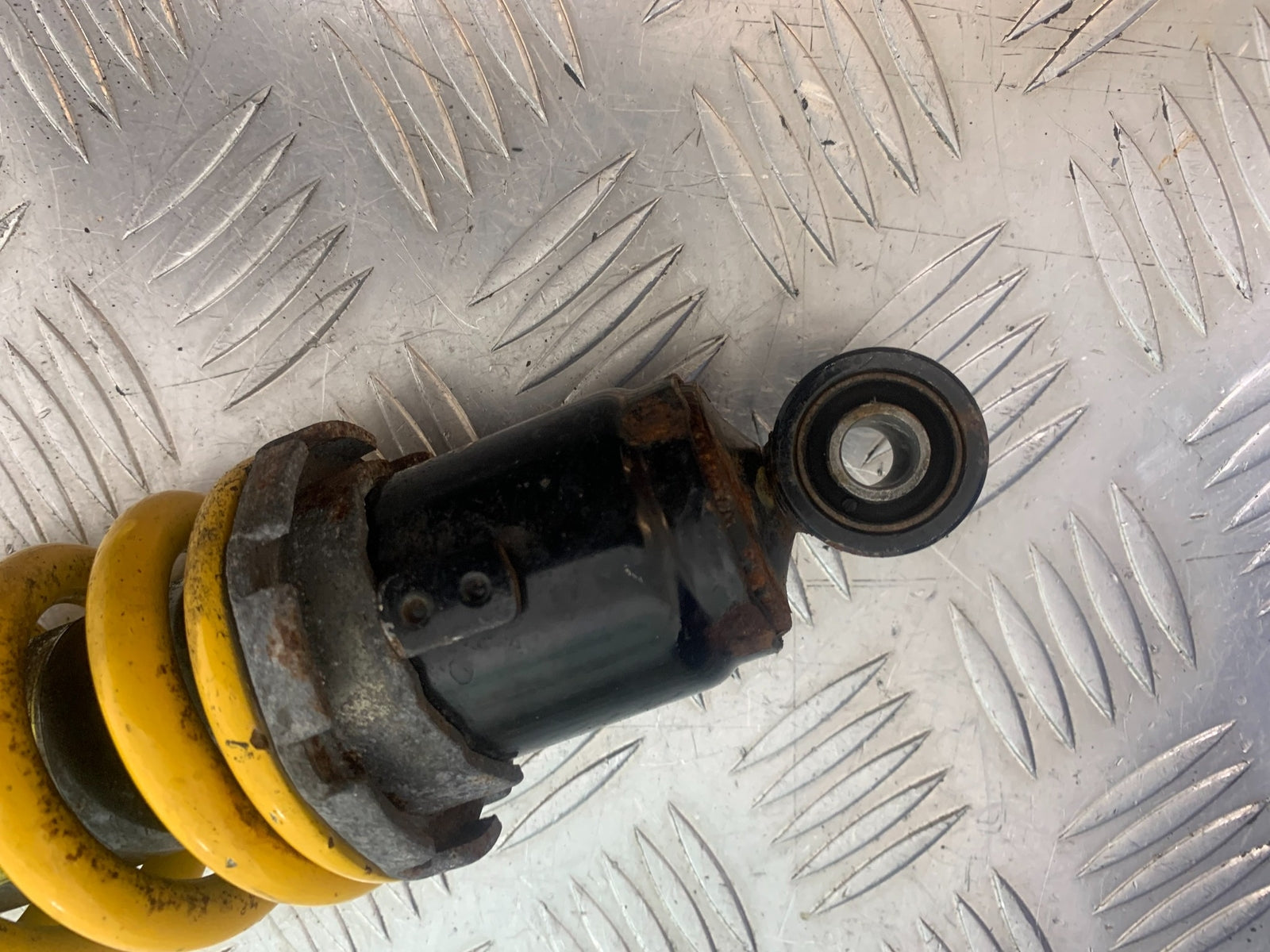 SUZUKI SV650 SV 650 mk1 REAR SHOCK YEAR 1999-2002 (CMB1160)