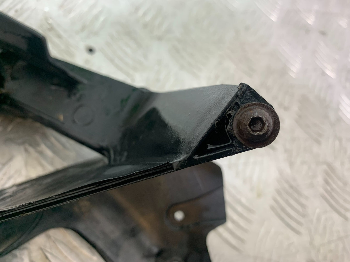 KTM RC125 RC 125 LEFT FAIRING BRACKET  YEAR 2017-2022 (CMB 1244)