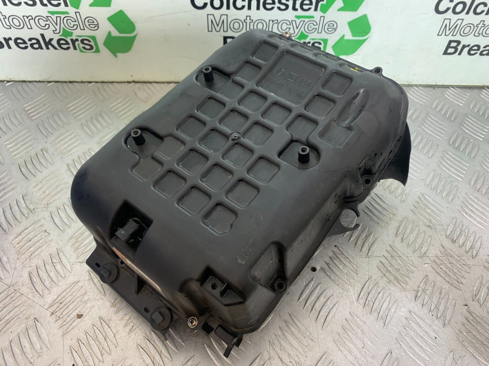 APRILIA TUONO 1000 V4 AIRBOX  YEAR 2013-2014  (CMB1239)