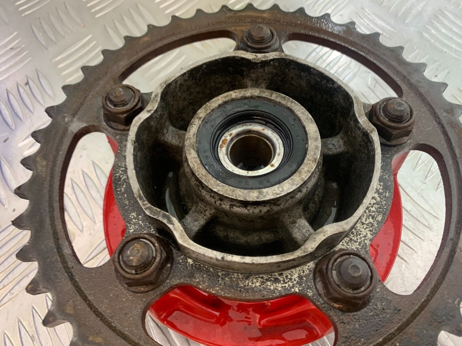 HONDA CBR600 CBR 600 F2 REAR SPROCKET CARRIER  YEAR 1991-1993 (CMB1114)