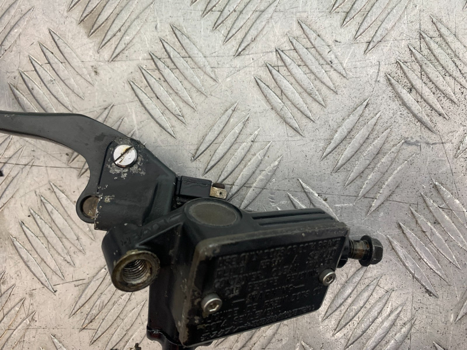 HONDA VT700 VT 700 SHADOW BRAKE MASTER CYLINDER   YEAR 1984-85 (CMB1328)
