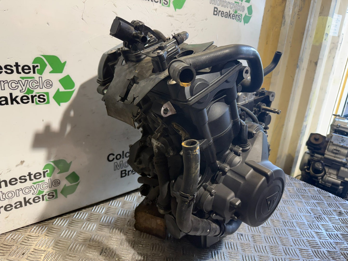 TRIUMPH TRIDENT 660 ENGINE YEAR 2021-2024 (CMB1295) - ONLY 2,700 MILES!
