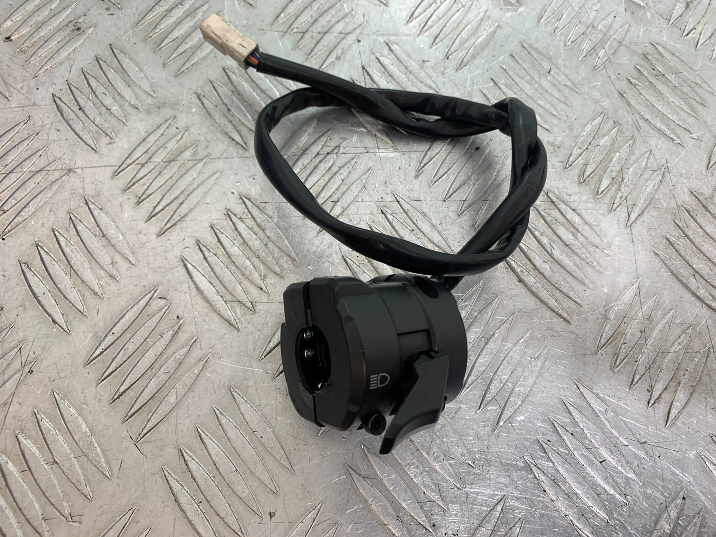 DUCATI 1299 PANIGALE LEFT SWITCH GEAR  YEAR 2016 (CMB 1187)