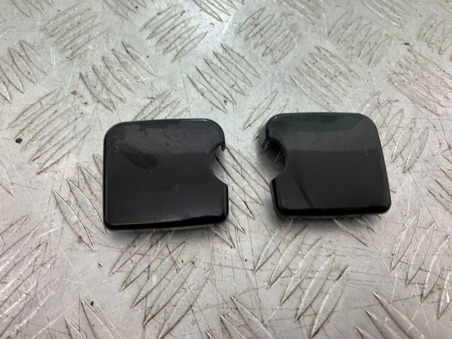 PIAGGIO VESPA GT125 L 2 X INFILL COVERS  YEAR 2003 (CMB1300)