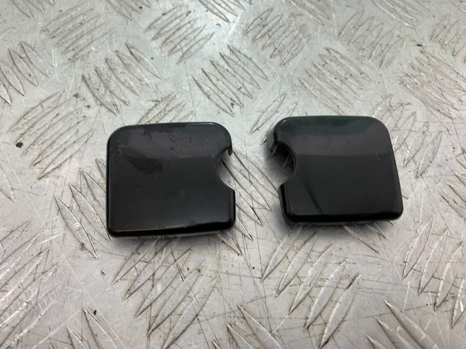 PIAGGIO VESPA GT125 L 2 X INFILL COVERS  YEAR 2003 (CMB1300)