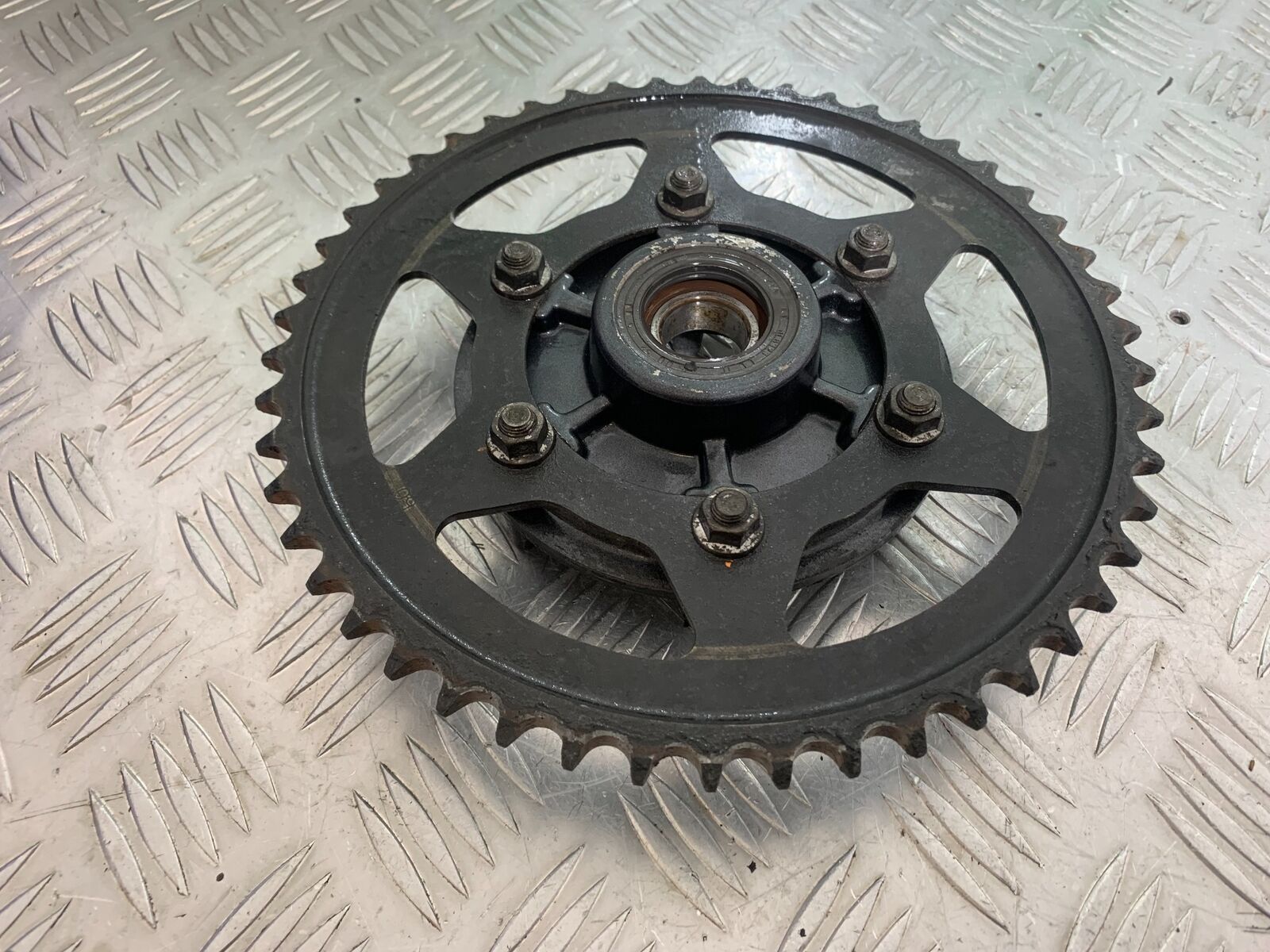 TRIUMPH TIGER 800 REAR SPROCKET CARRIER YEAR 2011-2014 (CMB1113)