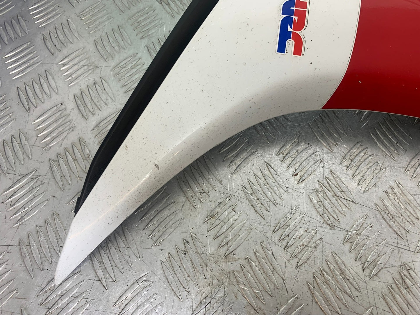 HONDA CBR1000 rr FIREBLADE RIGHT FAIRING PANEL   YEAR 2012-2016 (CMB1198)