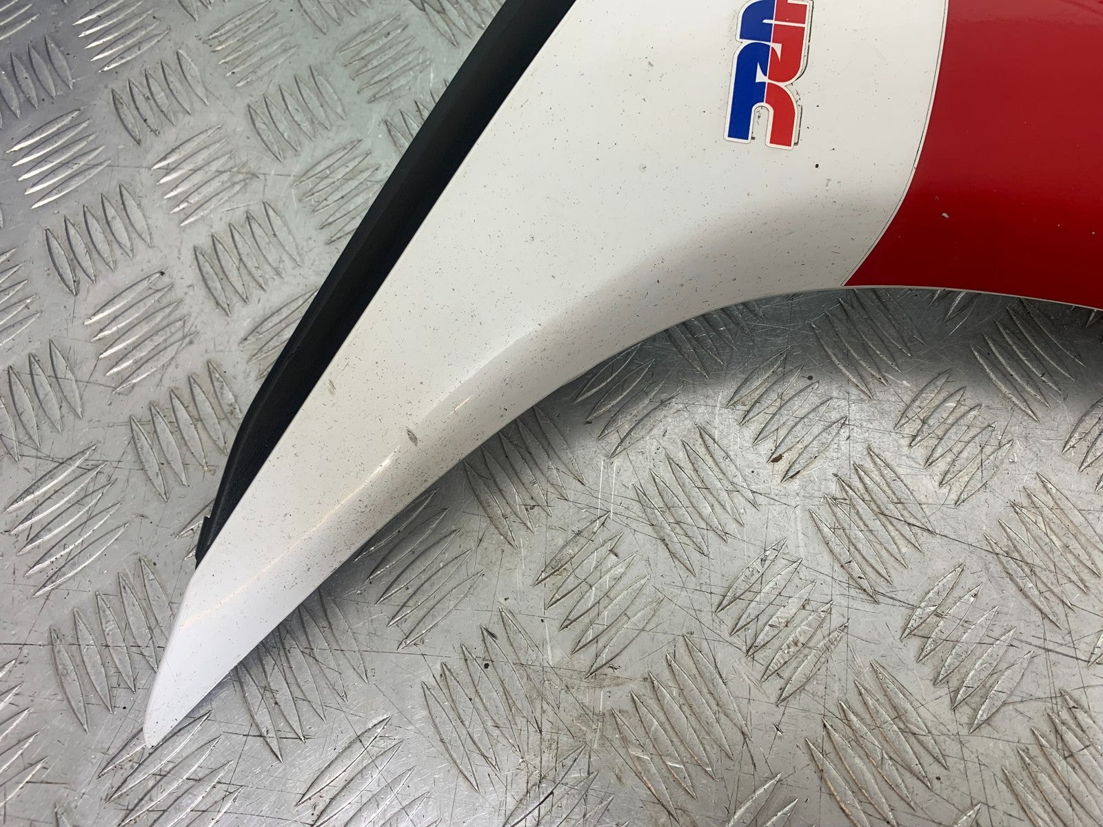 HONDA CBR1000 rr FIREBLADE RIGHT FAIRING PANEL   YEAR 2012-2016 (CMB1198)