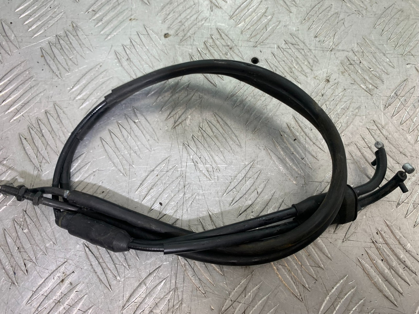 TRIUMPH 1050 SPRINT GT THROTTLE CABLES YEAR 2010-2016 (CMB1250)