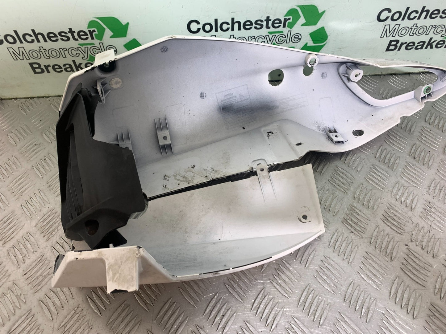 KTM RC125 RC 125 BELLYPAN 2014 2017 (CMB1199)