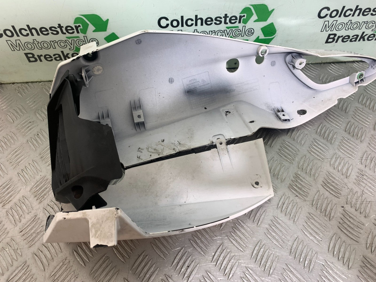 KTM RC125 RC 125 BELLYPAN 2014 2017 (CMB1199)
