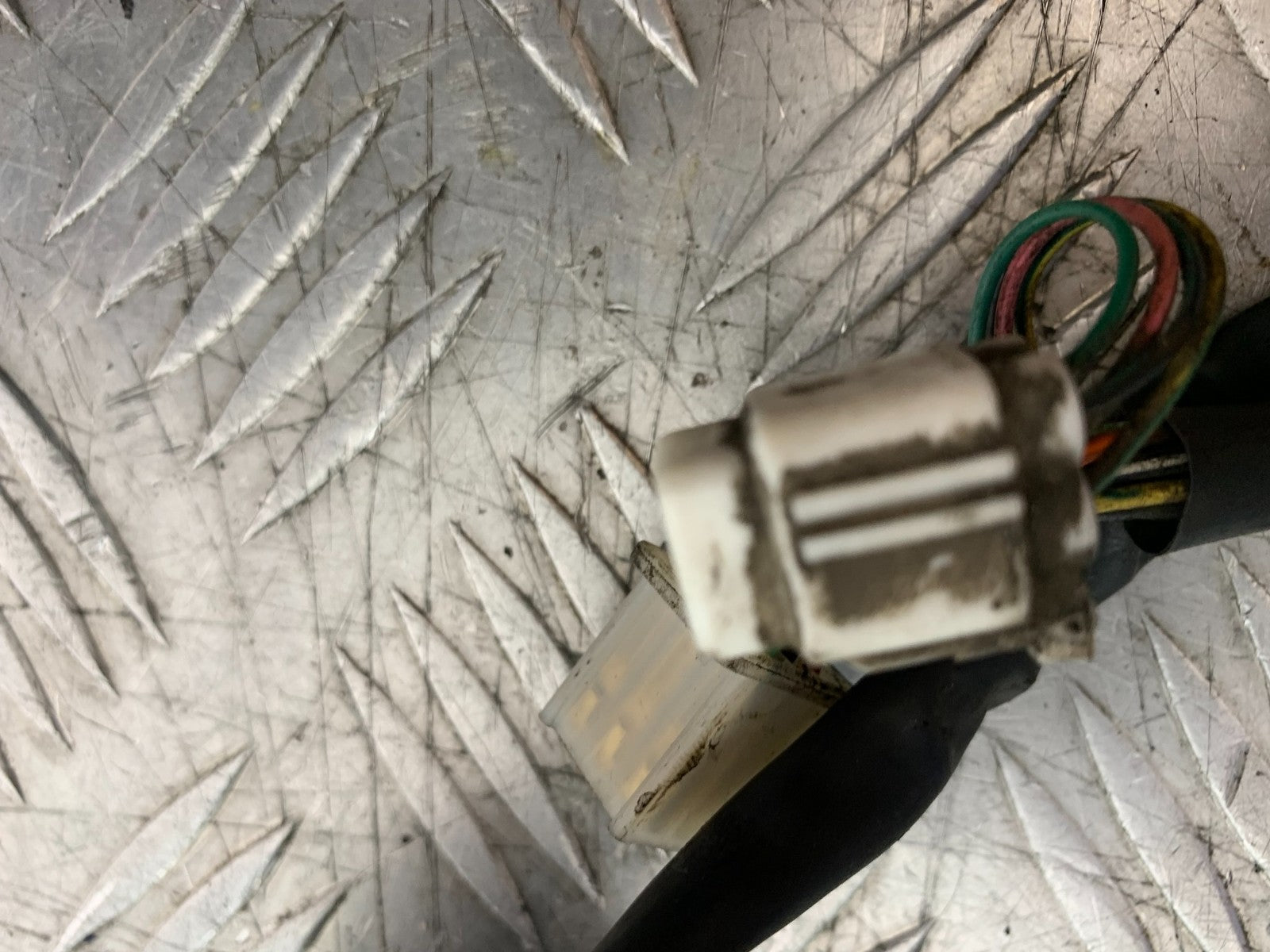 SUZUKI DL1000 V-STROM LEFT SWITCH GEAR YEAR 2014-2019 (CMB1325)