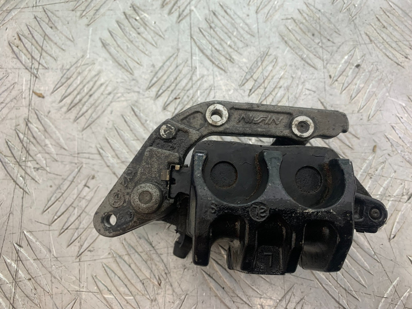 SUZUKI GW250 GW 250 INAZUMA FRONT CALIPER  YEAR 2013-2018  (CMB1205)