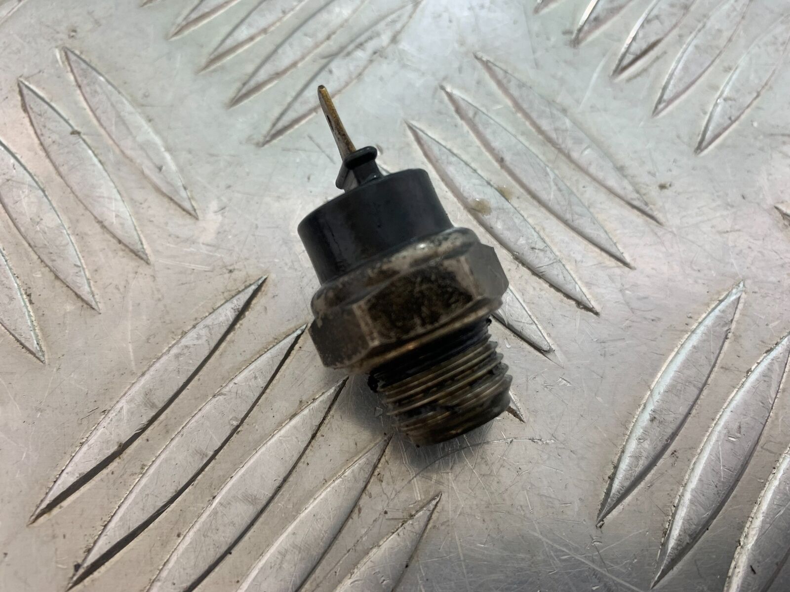 HONDA VFR800 VFR 800 V-TEC FAN SWITCH  YEAR 2002 -09 (CMB1012)