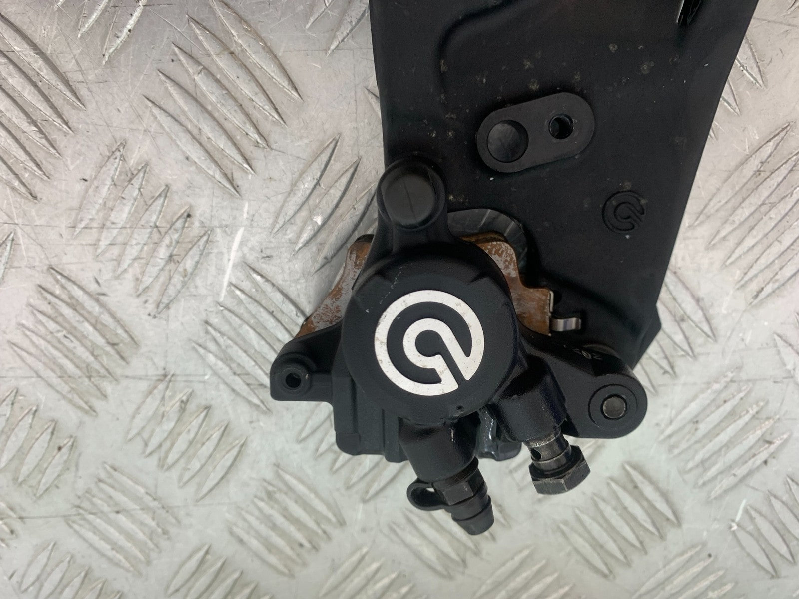 BSA 650 GOLD STAR REAR BRAKE CALIPER   YEAR 2022-2025 (CMB1262)