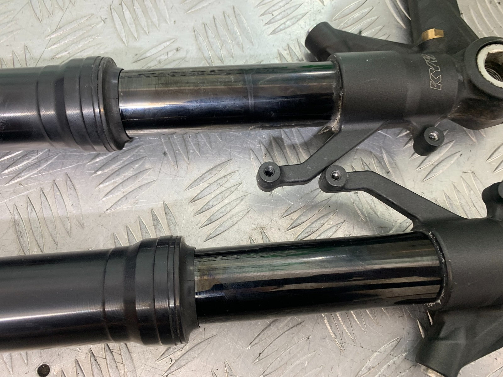 KAWASAKI ZX10R ZX10 R FORKS 2008-2010 (CMB1301)