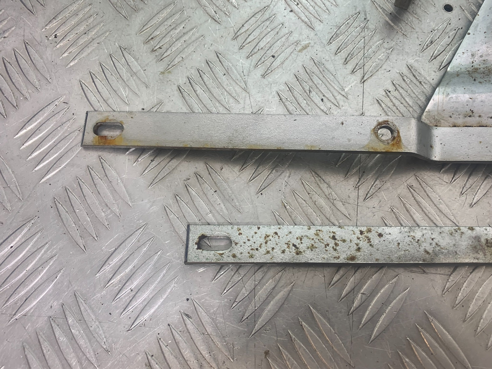 PIONEER XF250 BACK REST  YEAR 2009 (CMB1143)