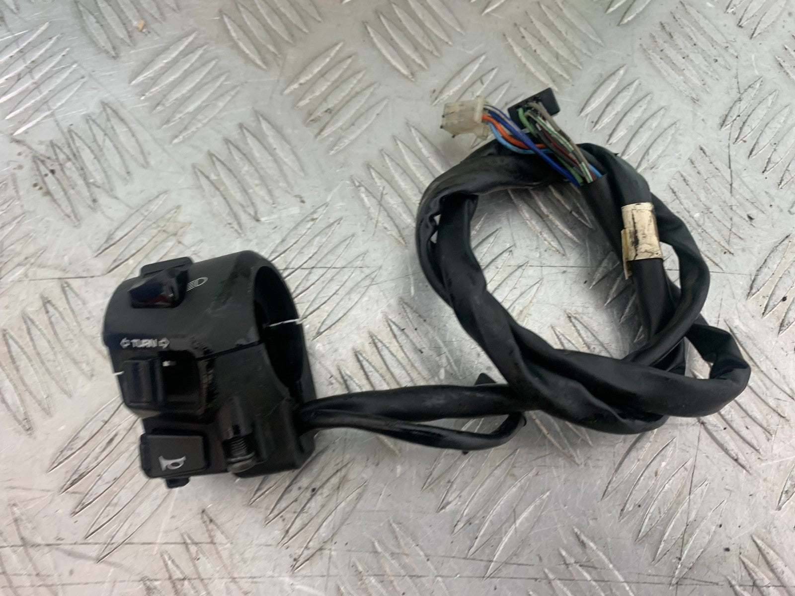 HONDA NT 700 V DEAUVILLE LEFT SWITCH GEAR   YEAR 2006-2011 (CMB1211)