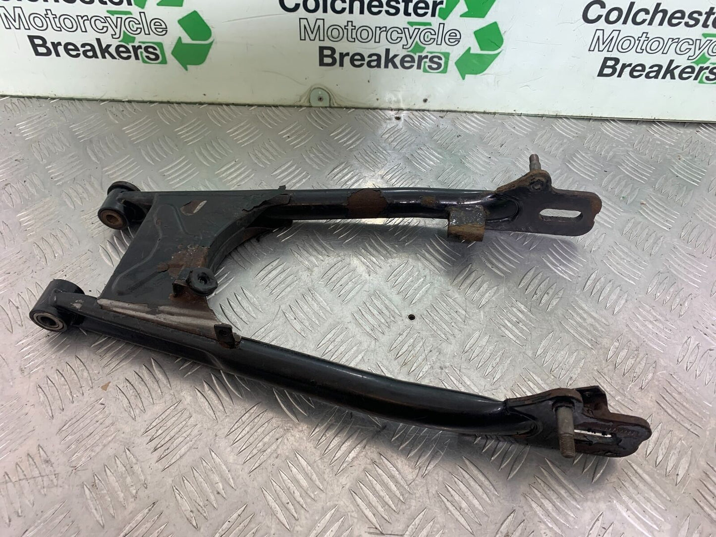 MUTT GT-SS 125 SWINGARM  YEAR 2020- 2024 (CMB1085)
