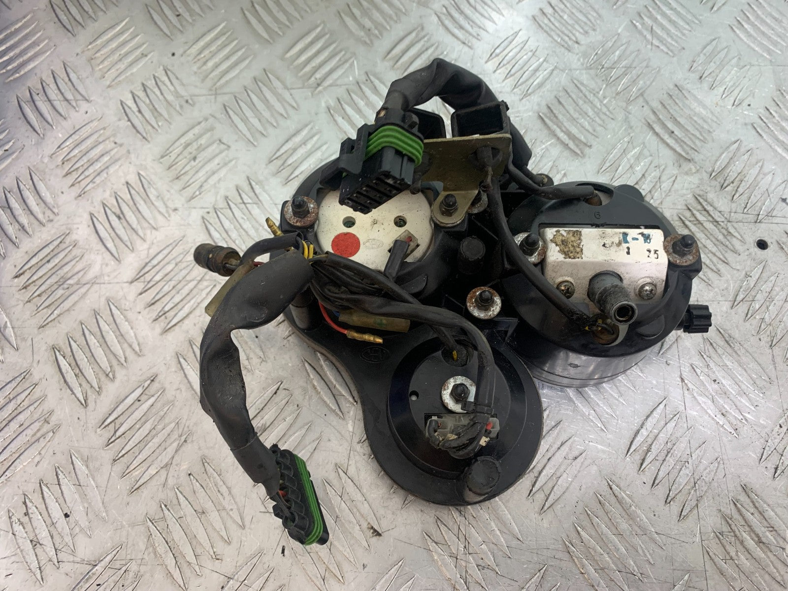DUCATI 996 SPS 748 916 998 CLOCKS SPEEDO DASH  1999-2000 (CMB1209)