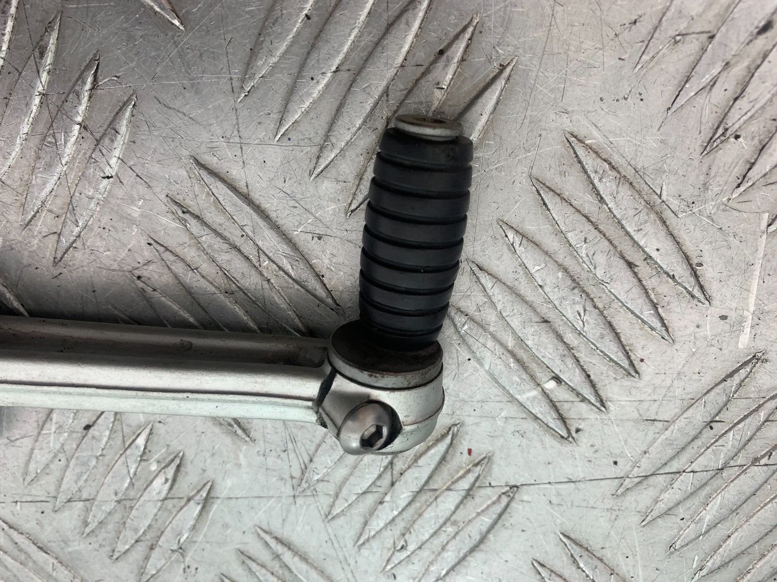 APRILIA RS660 RS 660 GEAR LEVER  YEAR 2020-2024 (CMB1202)