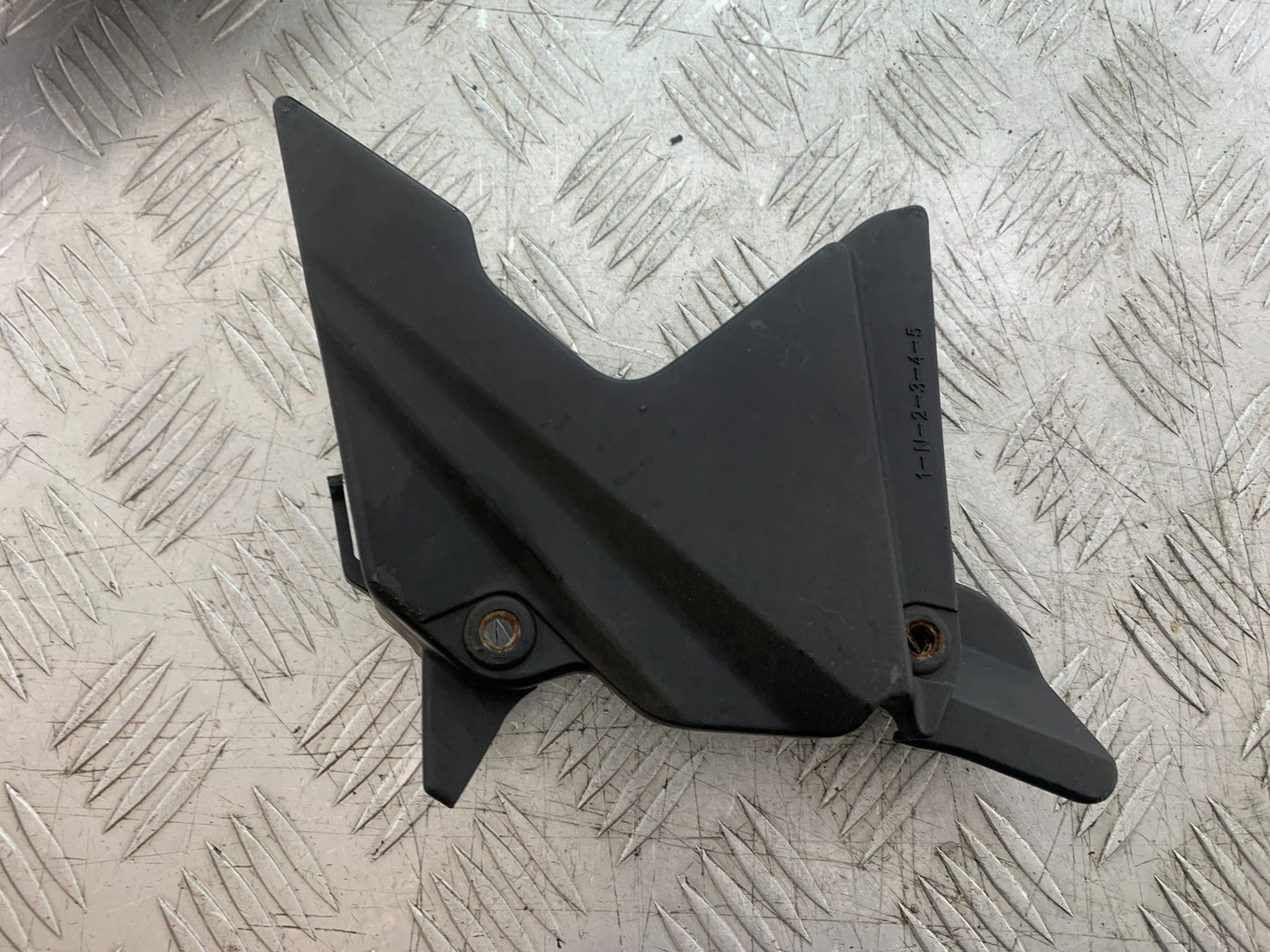 YAMAHA YS125 YS 125 SPROCKET COVER YEAR 2017-2021 (CMB1321)
