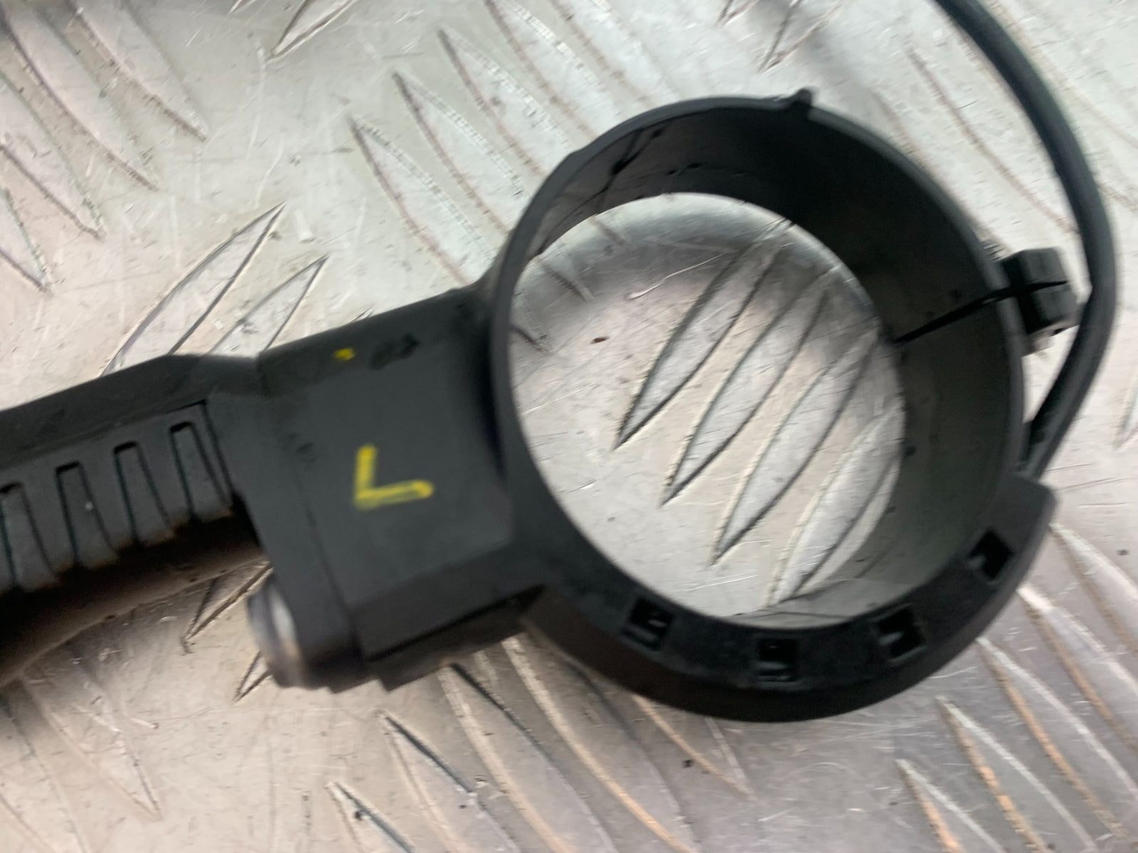 BMW M1000 R FRONT LEFT INDICATOR YEAR 2023-2024 (CMB1140)