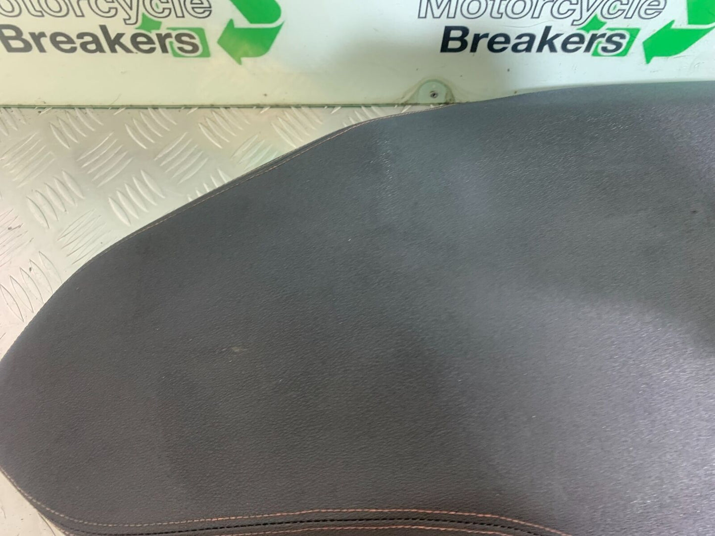 NECO GPX125 SEAT YEAR 2016-2021(CMB1052)