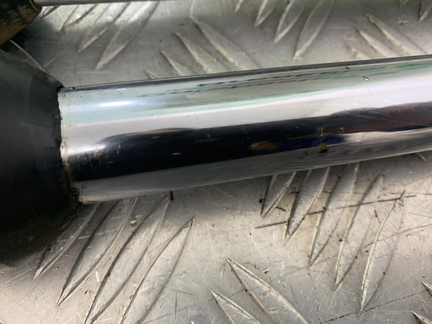 HONDA CG125 CG 125 FORKS   YEAR 1998-2000 (CMB1282)