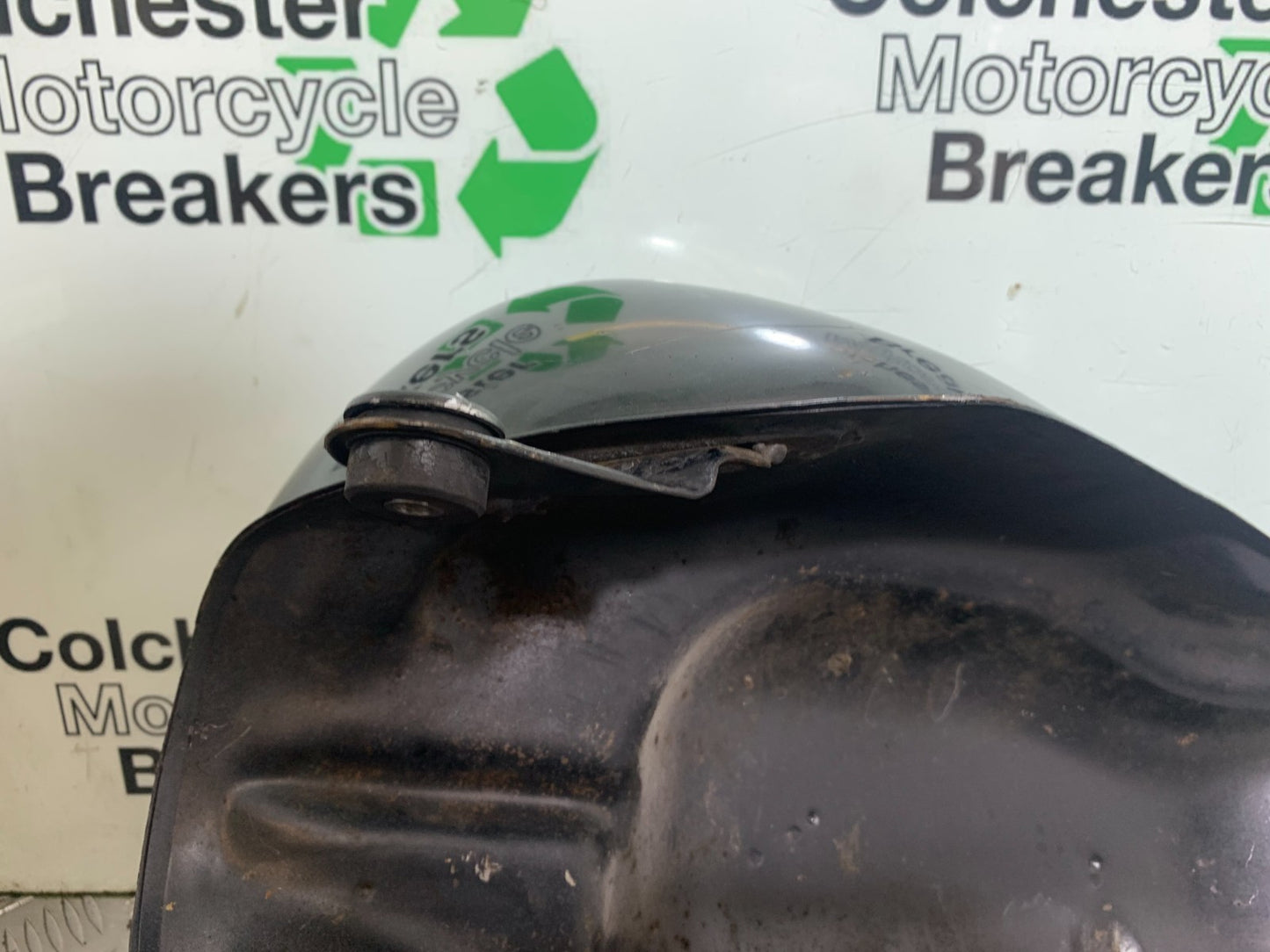HONDA VT700 VT 700 SHADOW PETROL TANK  YEAR 1984-85 (CMB1328)