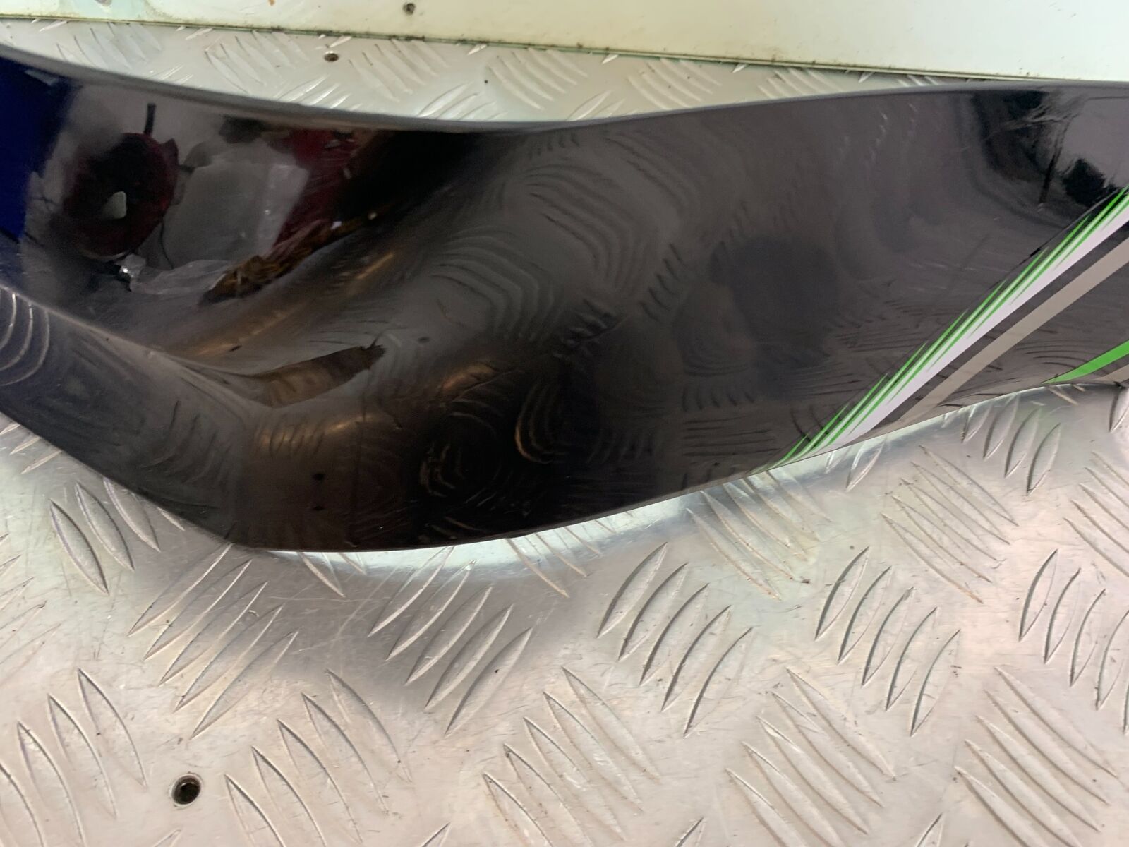 KAWASAKI ZX10R ZX 10R LEFT TANK PANEL  YEAR 2016-2020 (CMB1015)