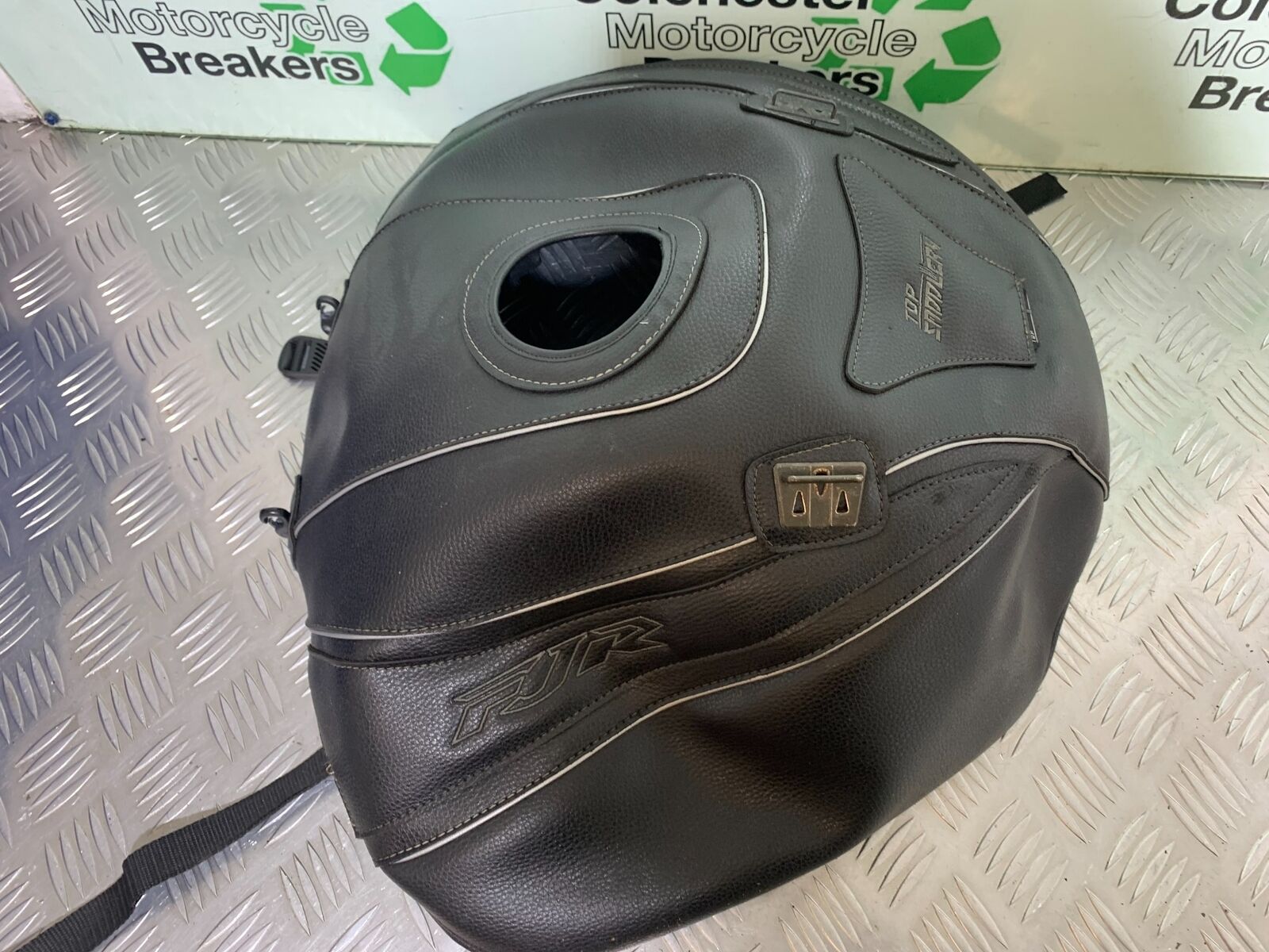 YAMAHA FJR1300 FJR 1300 BAGSTER TANK BAG  YEAR 2001-05 (CMB1005)
