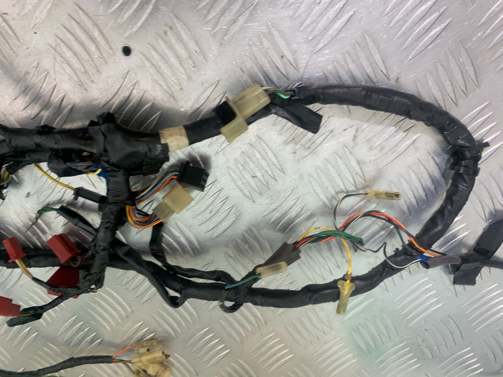 HONDA VFR400 VFR 400 NC21 WIRING LOOM  YEAR 1986-87 (CMB1043)
