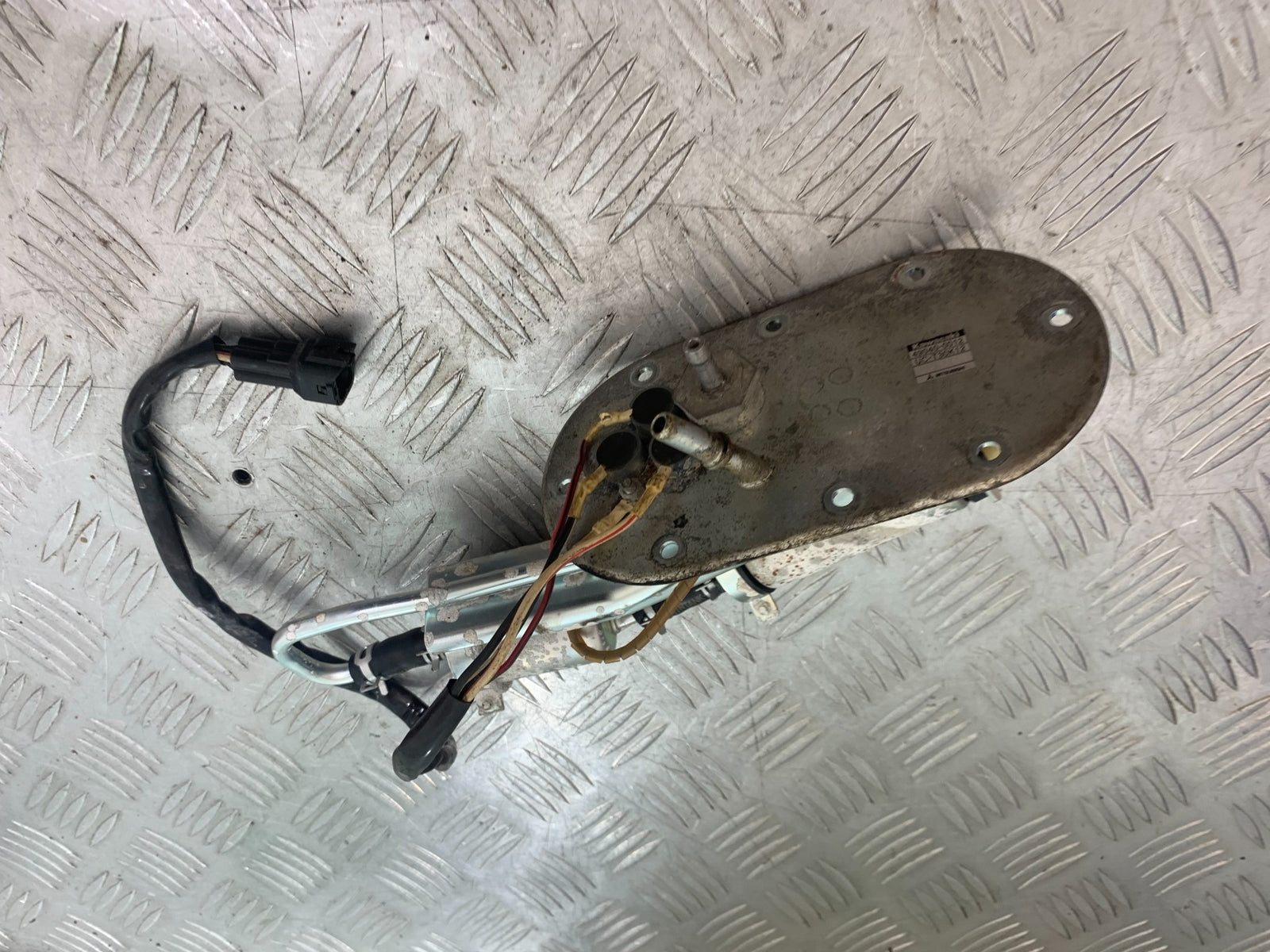 KAWASAKI VN1500 CLASSIC PETROL PUMP   YEAR 1999 -2006 (CMB1166)