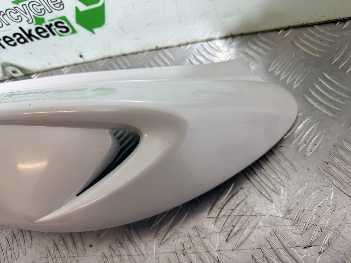 SUZUKI AY50 AY 50 KATANA LEFT SEAT PANEL YEAR 1997 - 2006