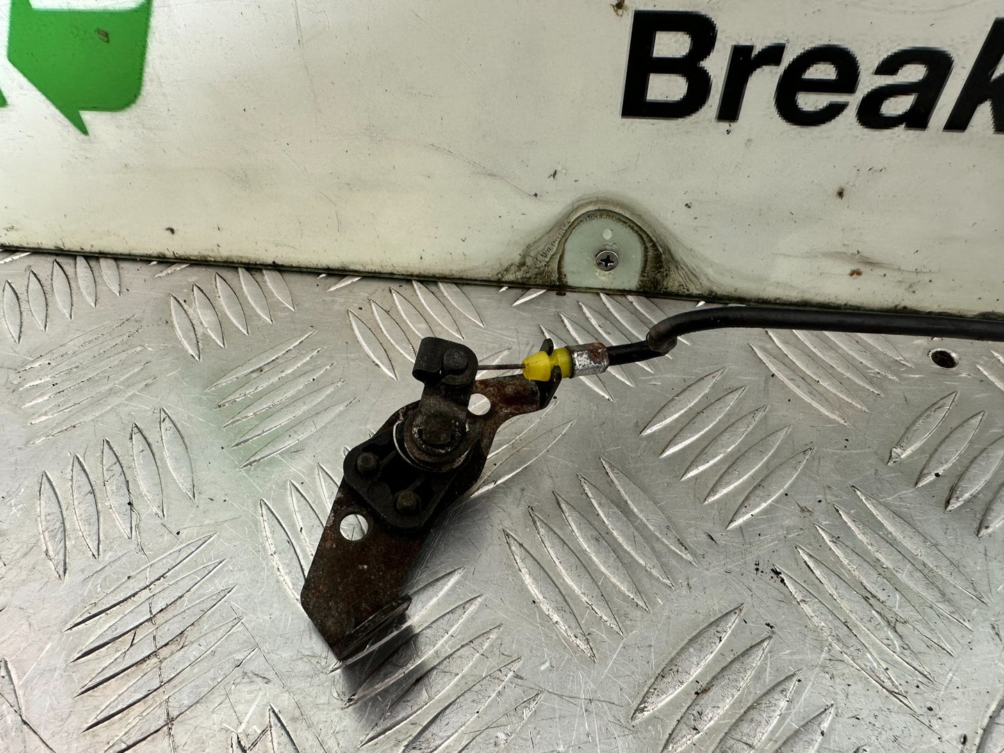 KAWASAKI ER6 F ER6F SEAT LOCK MECHANISM YEAR 2005-2008 (CMB1178)