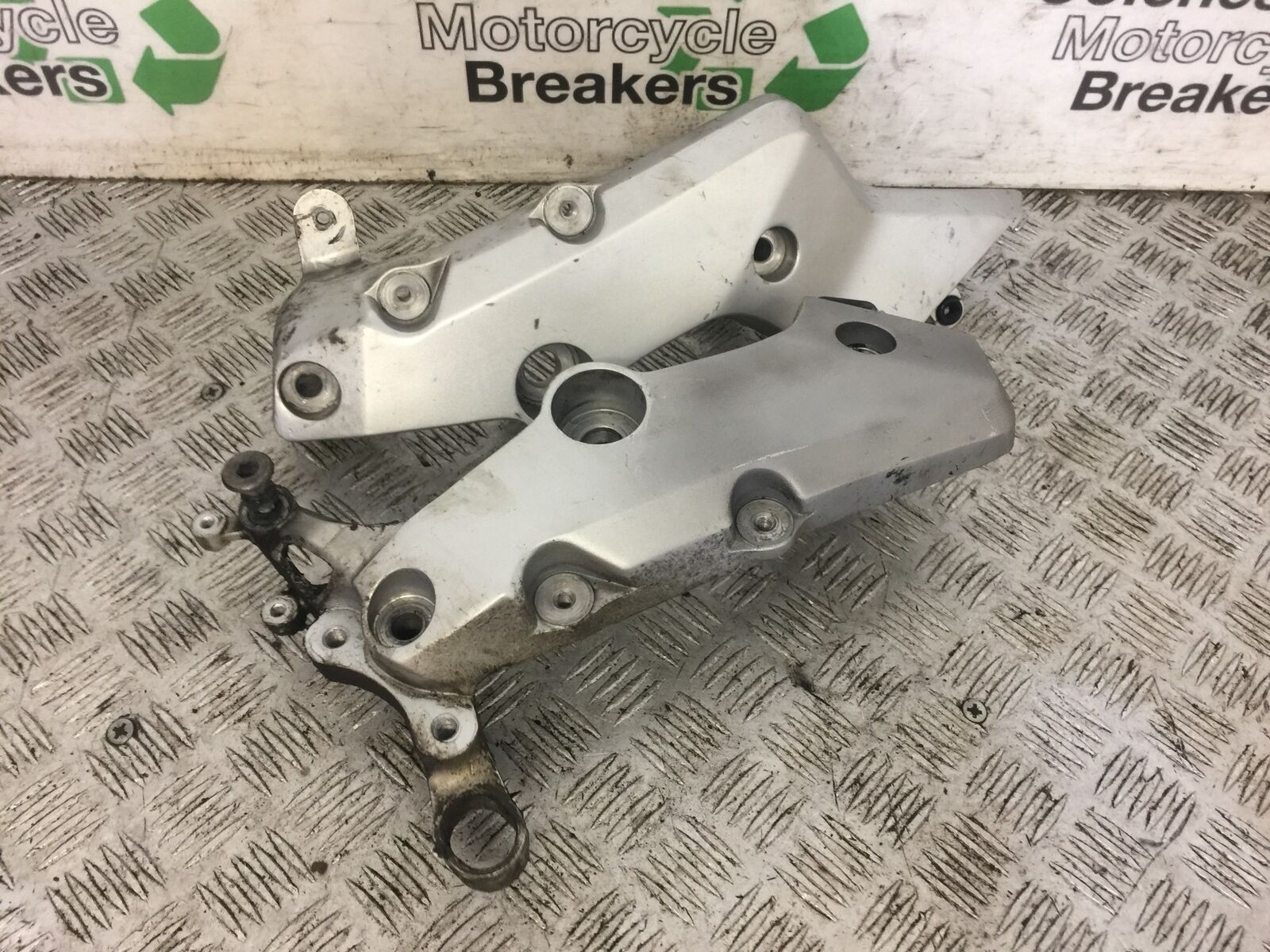 HONDA CB1000R CB 1000 R ENGINE BRACKETS   YEAR 2008-2016 (STOCK 715)
