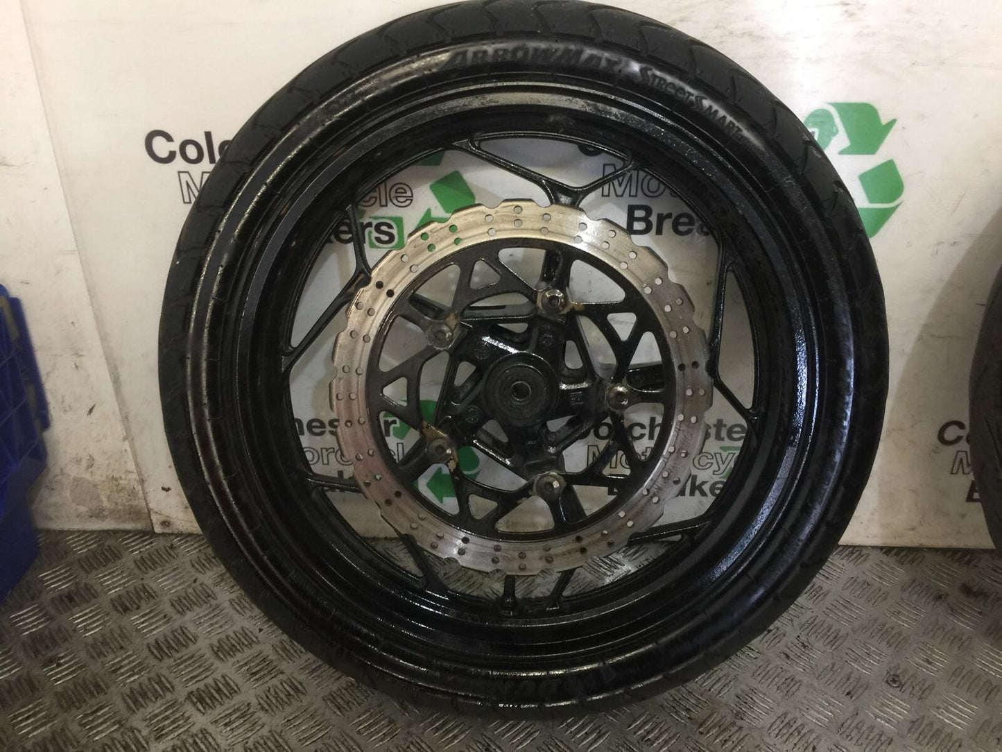 KAWASAKI Z250 Z 250 SL FRONT WHEEL  YEAR 2015-2018 (STOCK 718)