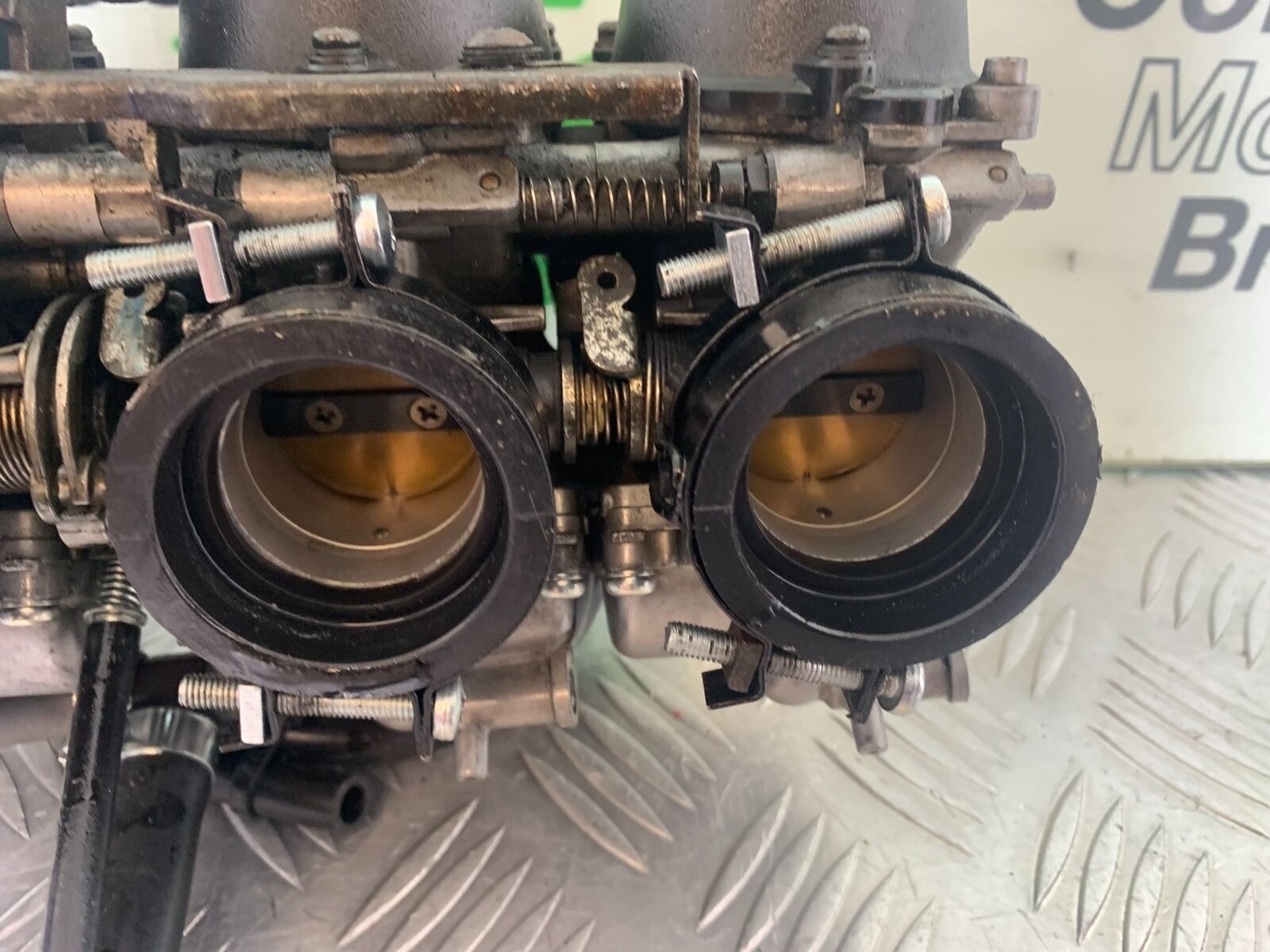 HONDA CBR600 CBR 600 F2 CARBS   YEAR 1991-1994(CMB1133)