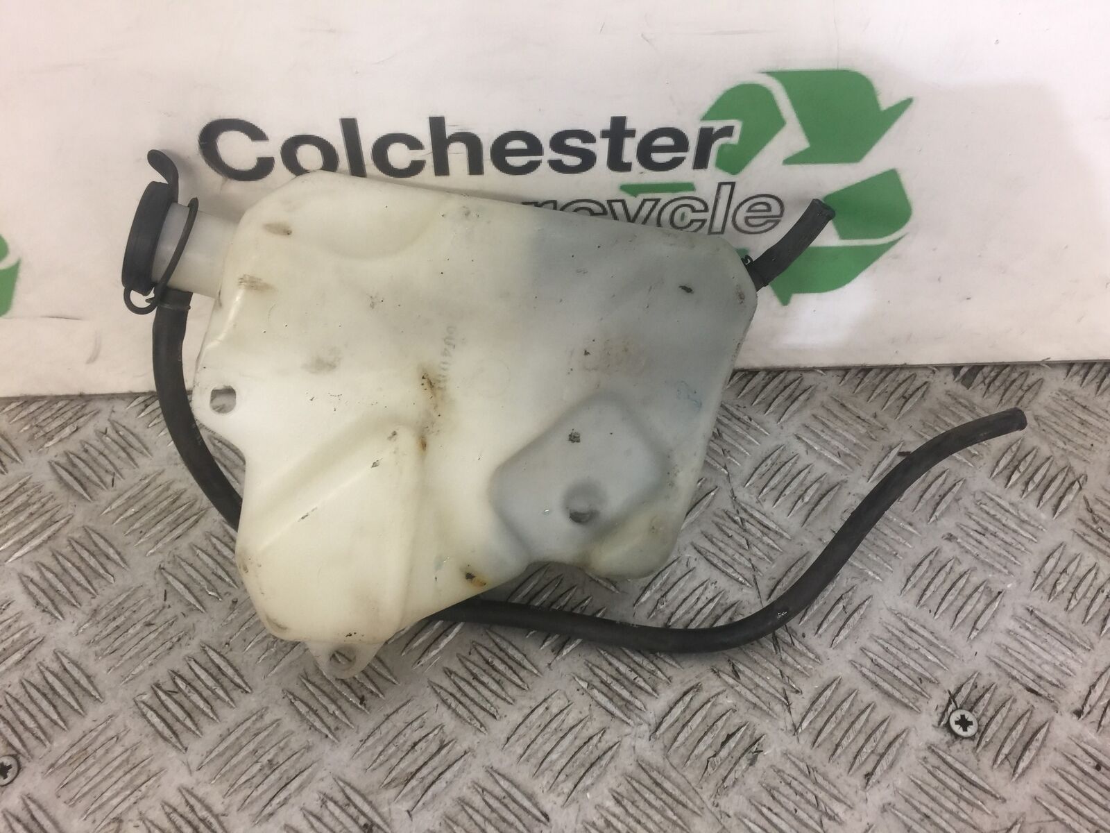HONDA VFR800 VFR 800 COOLANT BOTTLE  1998-2001 (PRE V-TEC) STOCK NO326