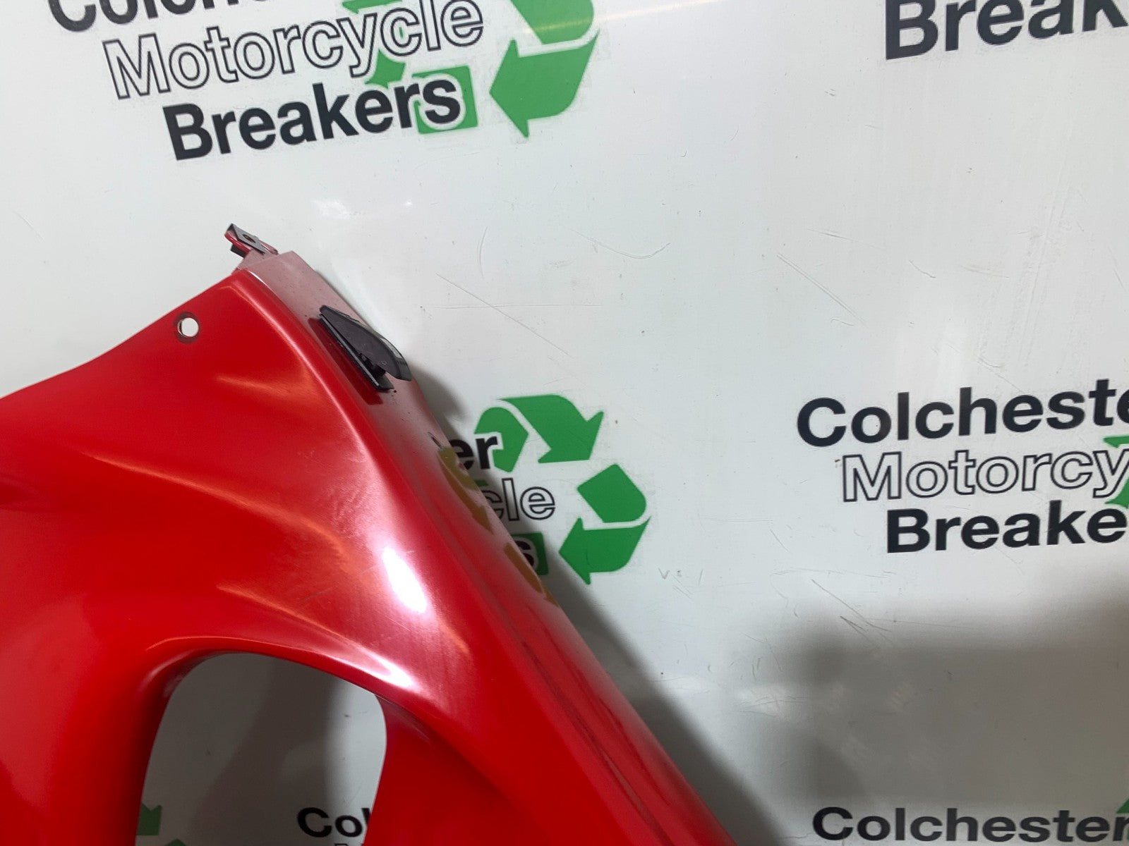 TRIUMPH 955i SPRINT ST LEFT FAIRING PANEL  1999-2004 (CMB1176)