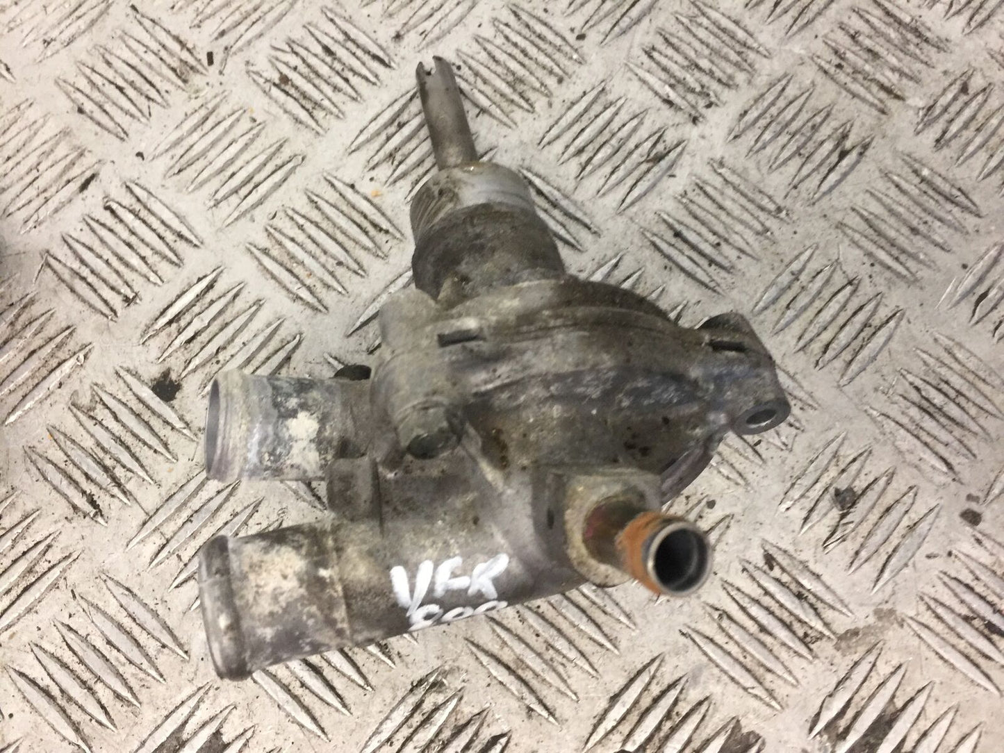 HONDA VFR800 VFR 800 PRE V-TEC WATER PUMP YEAR 1998-2001 (STOCK 370)