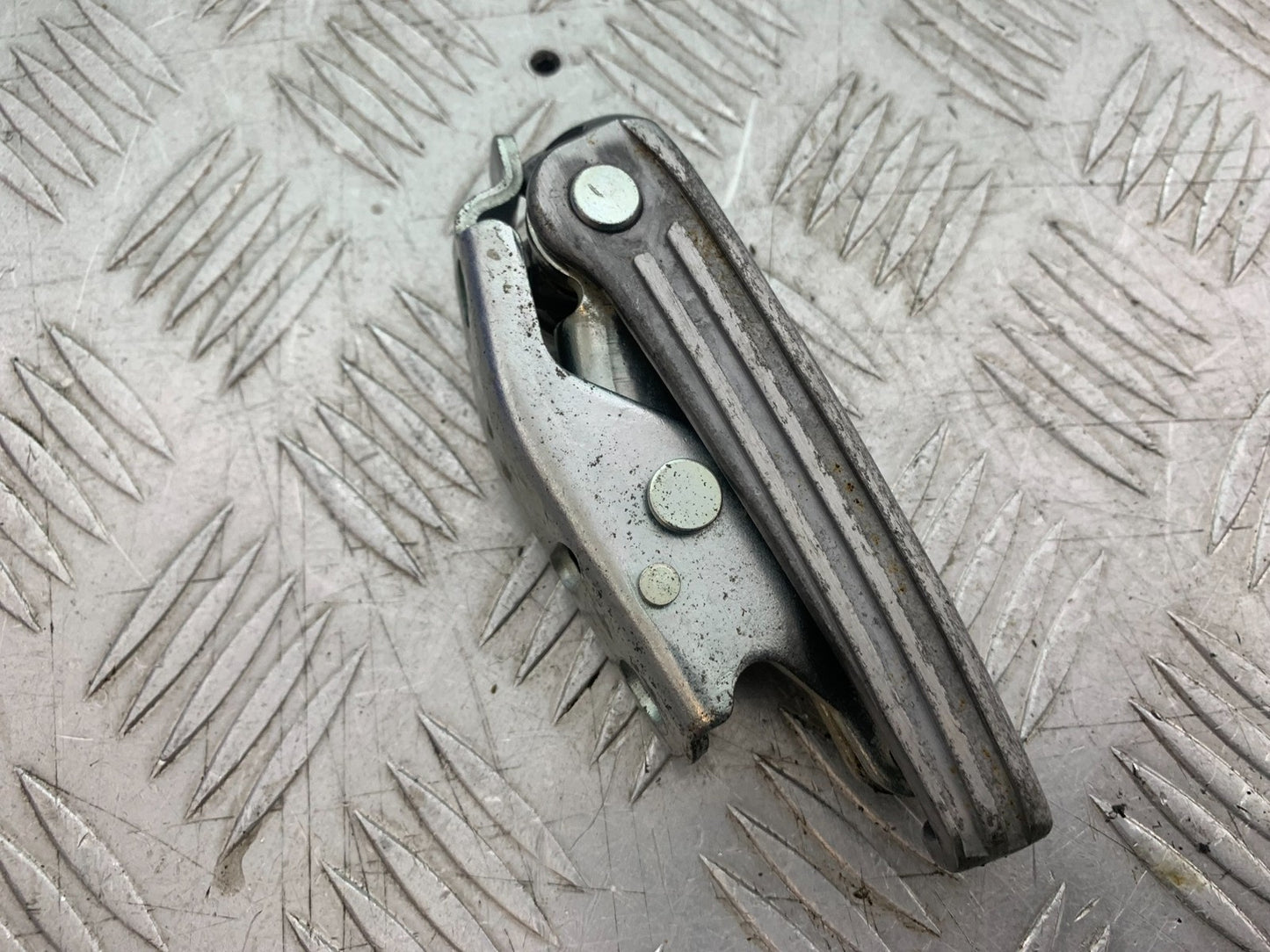 PIAGGIO VESPA GTS 125 FOOTPEGS YEAR 2009-2014  (CMB1261)