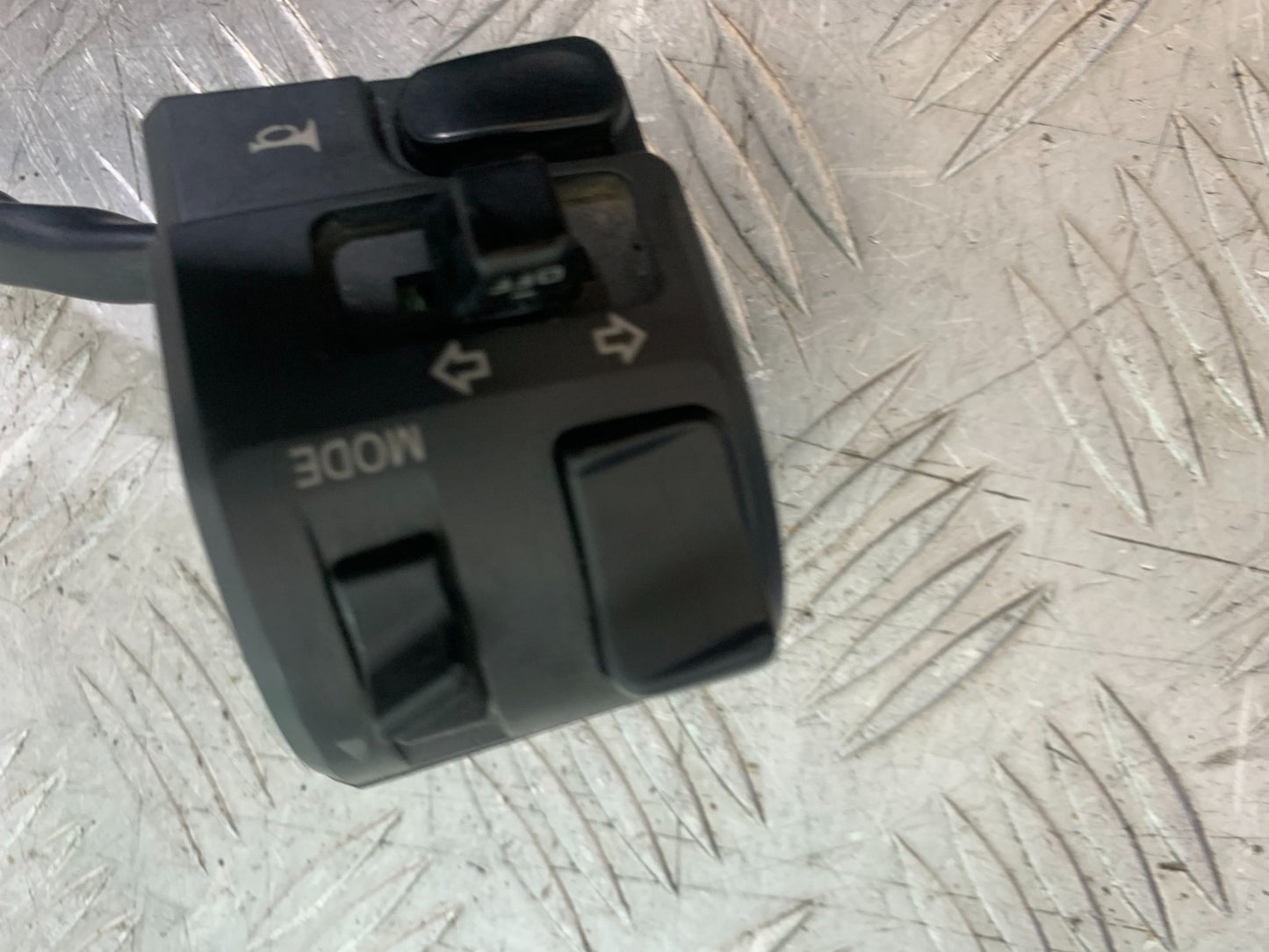 DUCATI 848 LEFT SWITCH GEAR  YEAR 2008-2010 (CMB1323)