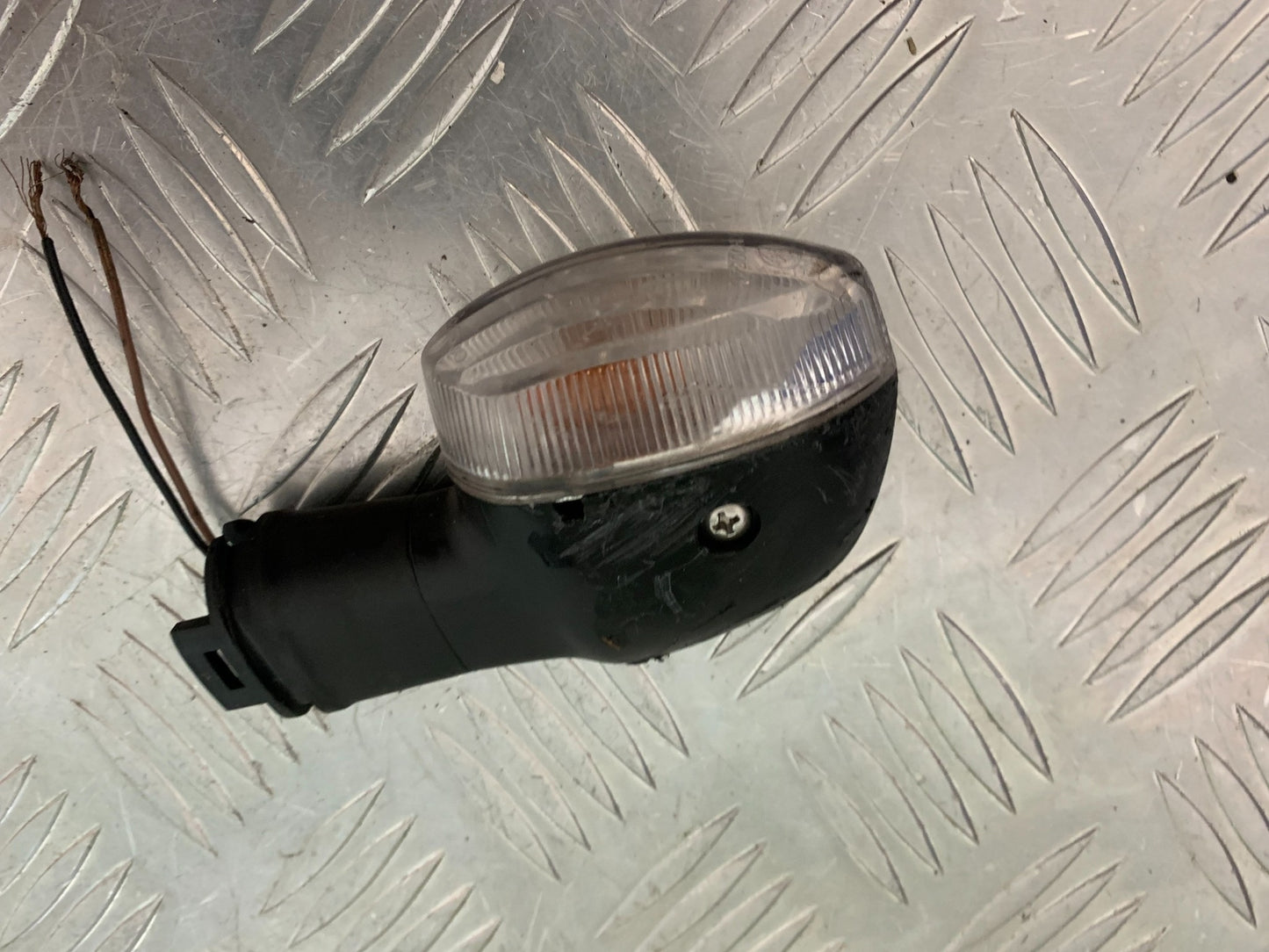 YAMAHA MT09 MT-09 TRACER 900 GT FRONT LEFT INDICATOR  YEAR 2018-2020 (STOCK 982)